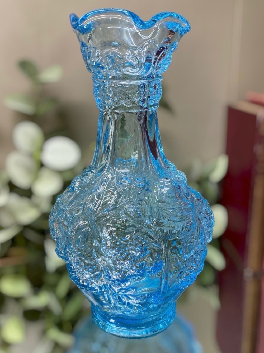 Vintage Imperial Glass Lenox Ice Blue Loganberry Vase 10 1/2” Tall